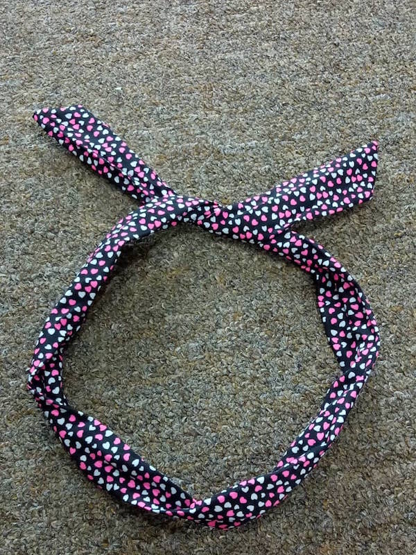 WB7657 Love Design Wire Headband Pink