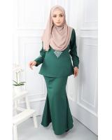 QA-551 WOMEN'S ELEGANT KURUNG GREEN