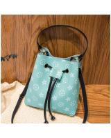 KW80584 STAR BUCKET BAG GREEN
