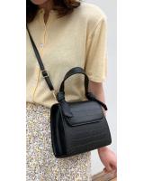 KW80906 Casual Knot Sling Bag Black