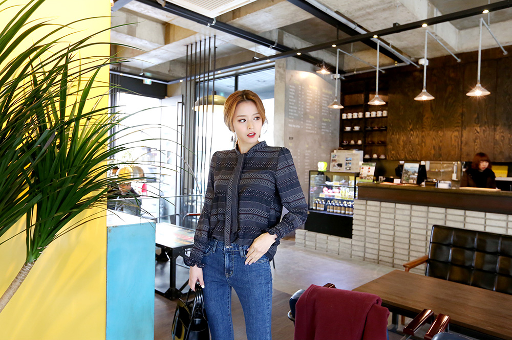 WT7025 Korea Fashion Top As Picture