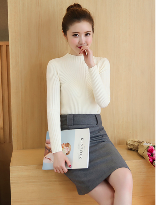 WT7275 Fashion Knit Top Almond