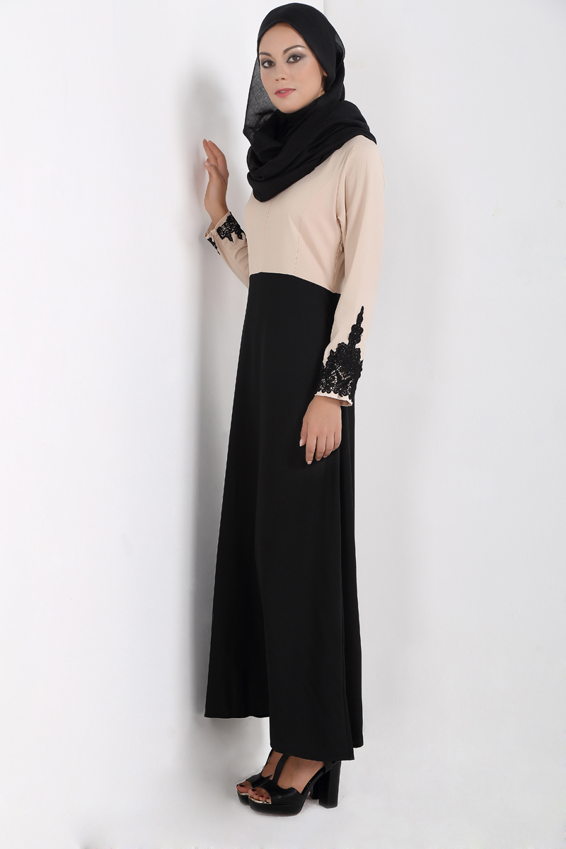 WH7376 Charming Jubah Black