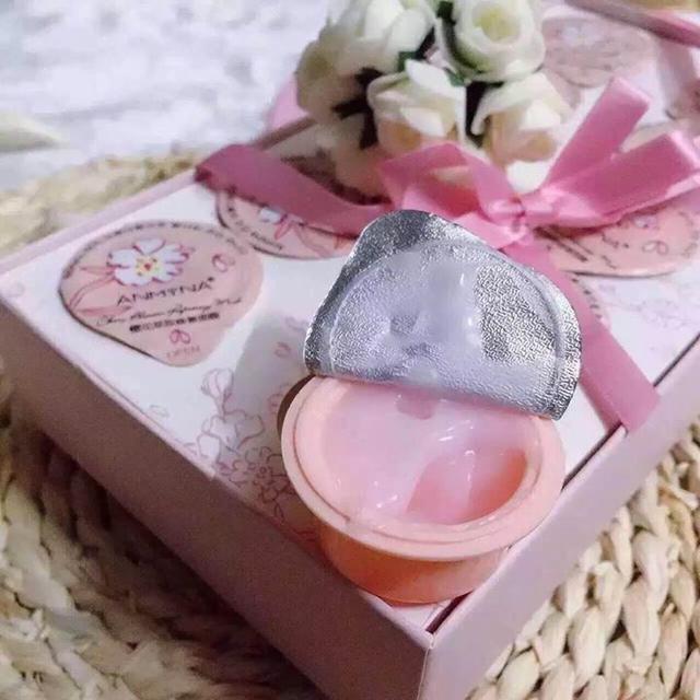 WB107 Anmyna Cherry Blossom Repairing Mask