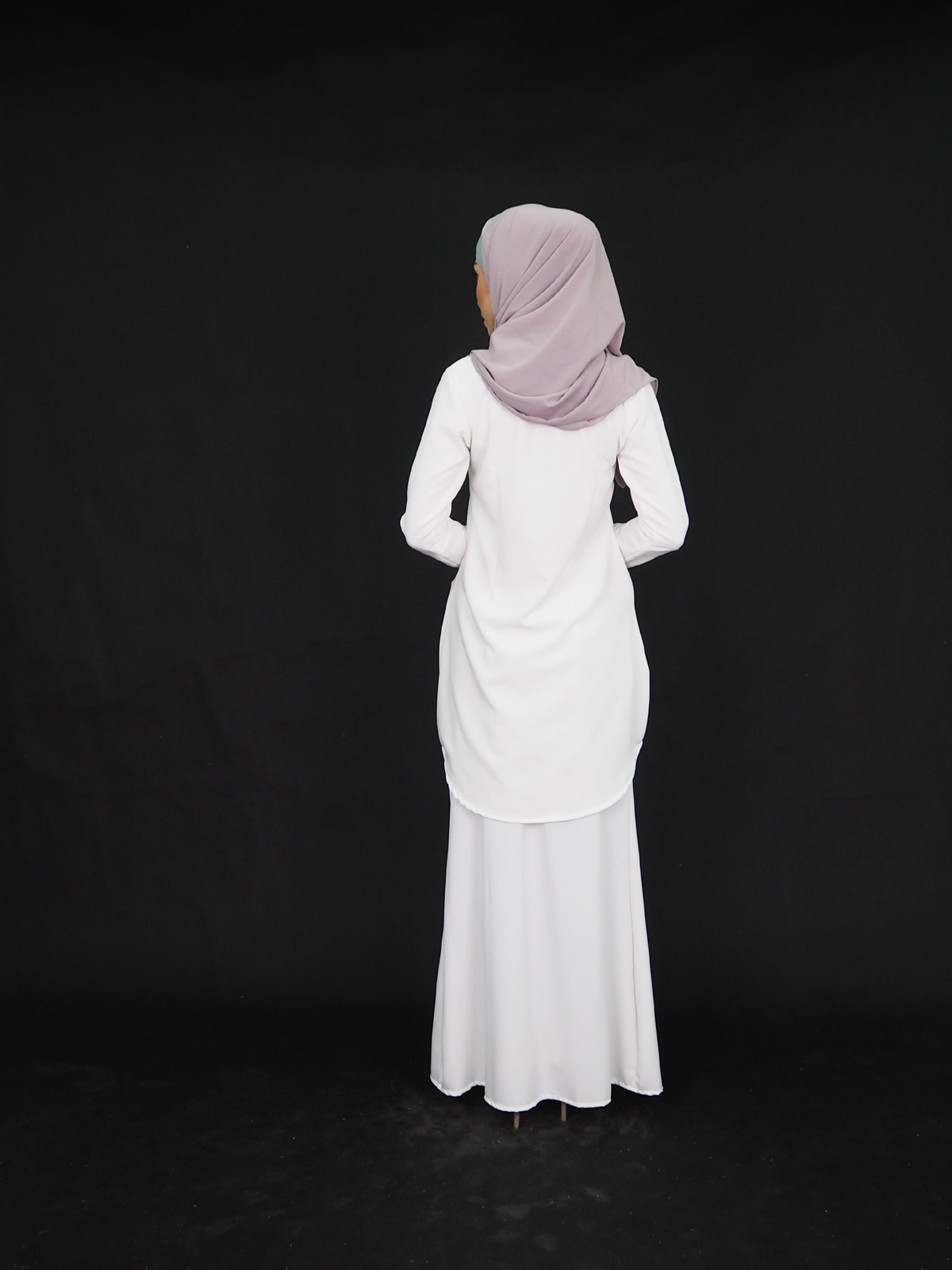 SW4003 Lace Baju Kurung White
