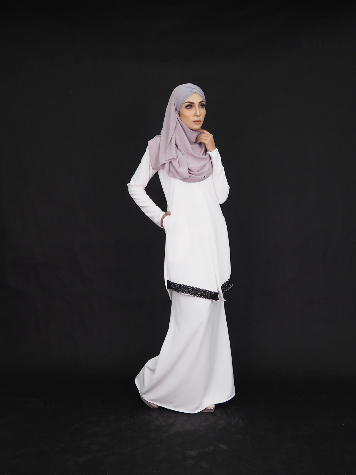 SW4003 Lace Baju Kurung White