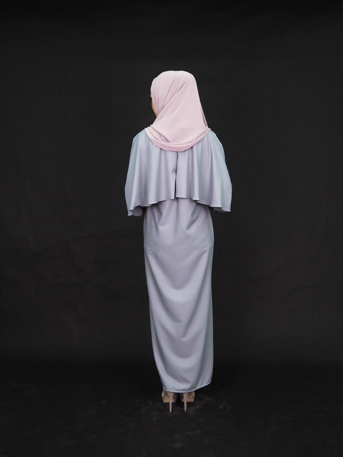 SW4004 Charming Jubah Dress Grey