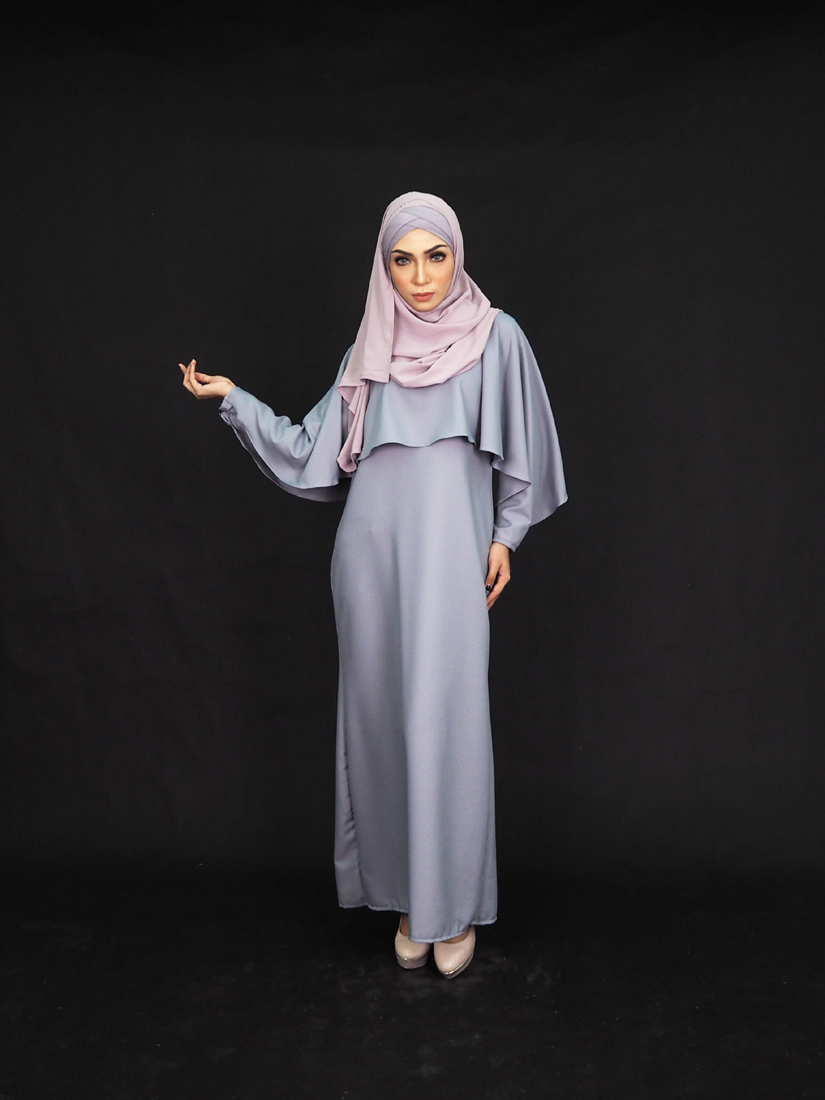 SW4004 Charming Jubah Dress Grey