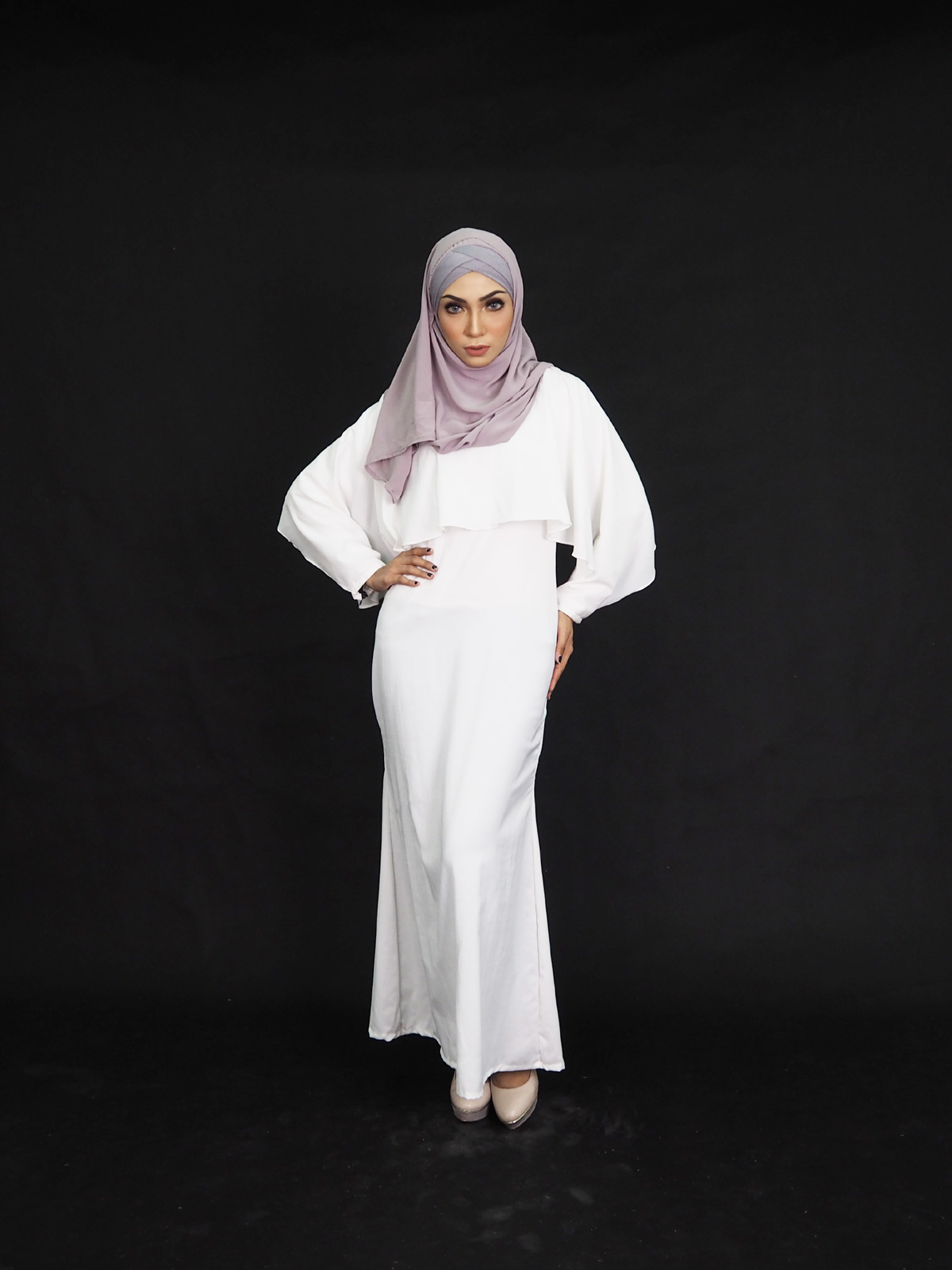 SW4004 Charming Jubah Dress White