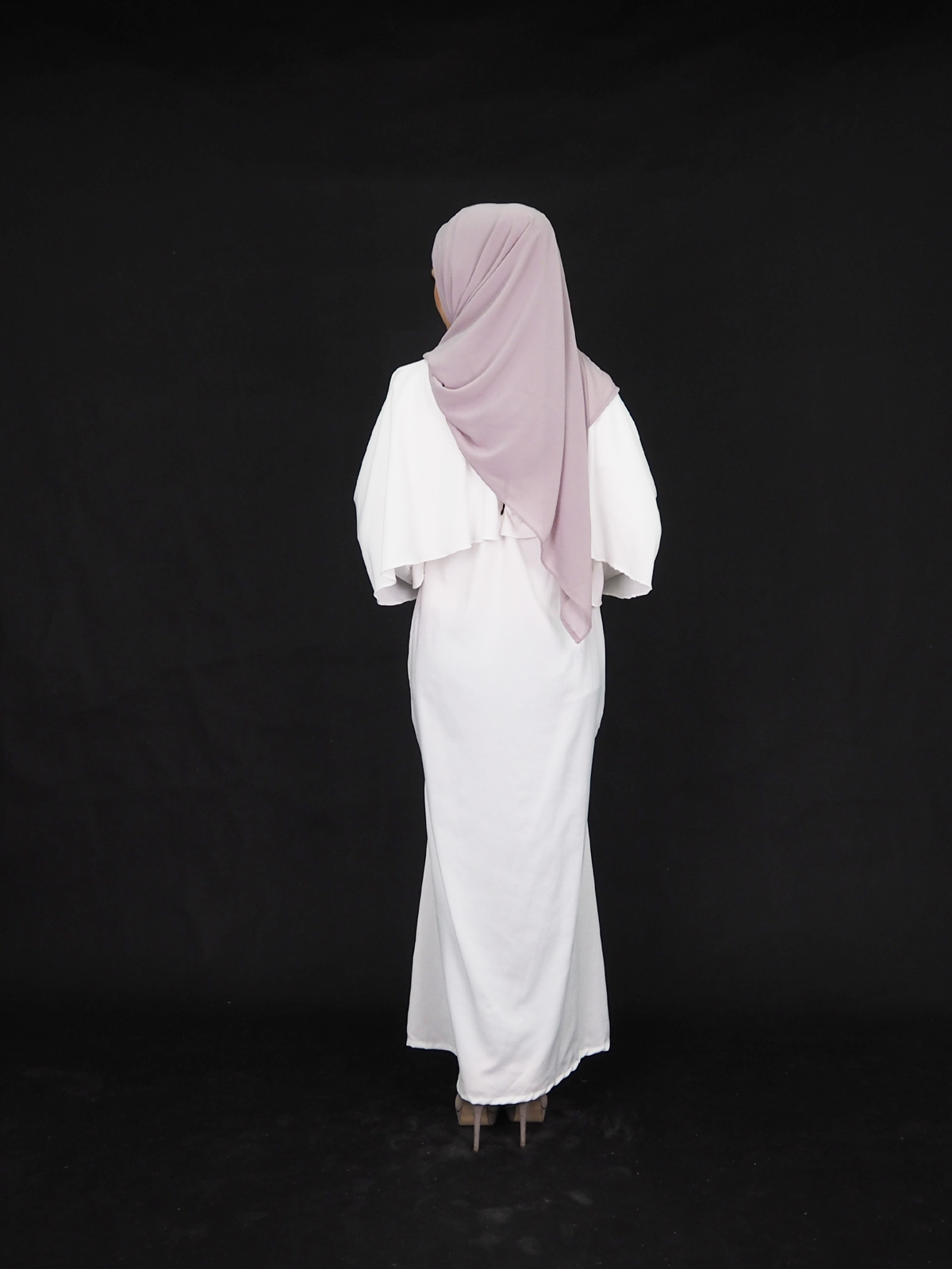 SW4004 Charming Jubah Dress White