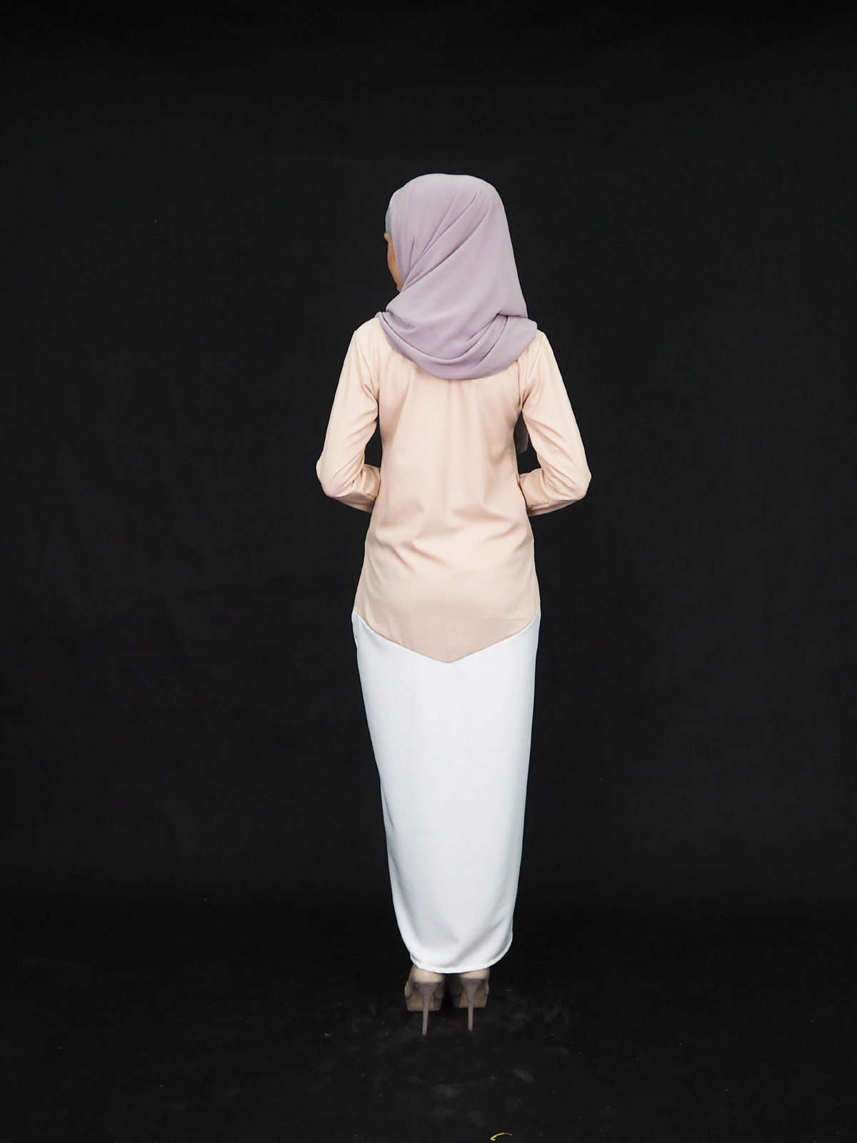 SW4005 Lovely Lace Jubah Cream
