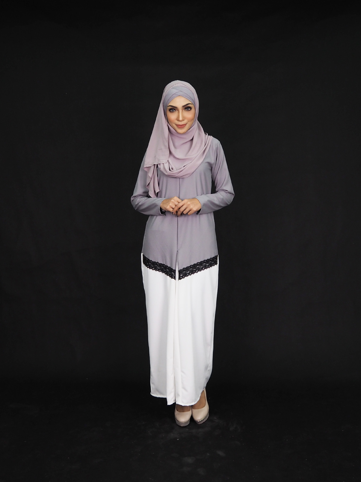 SW4005 Lovely Lace Jubah Grey