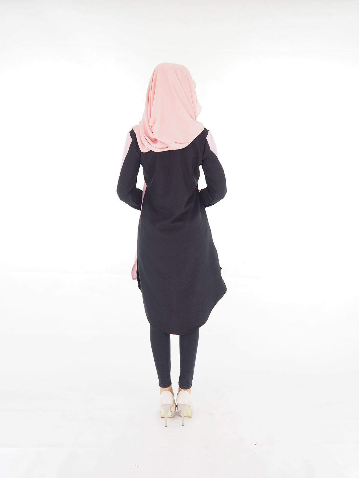 SW4013 Fishtail Blouse Black