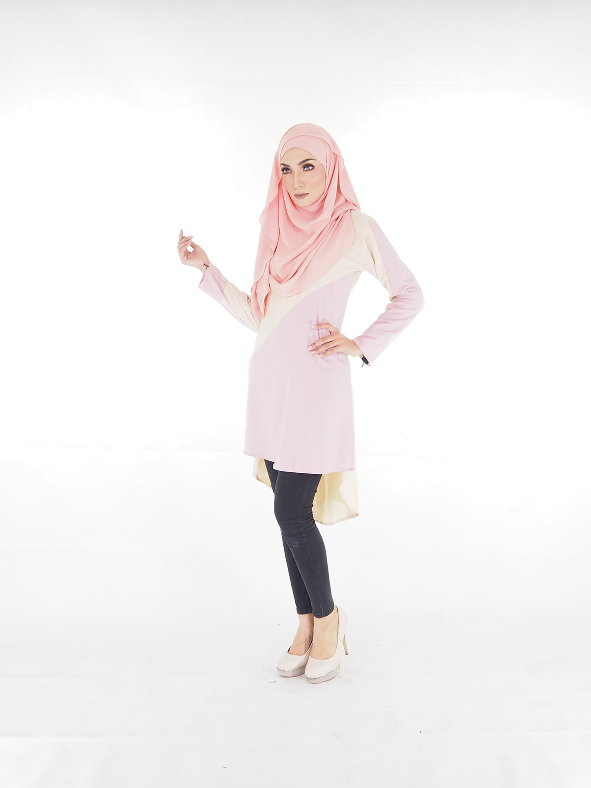 SW4013 Fishtail Blouse Cream