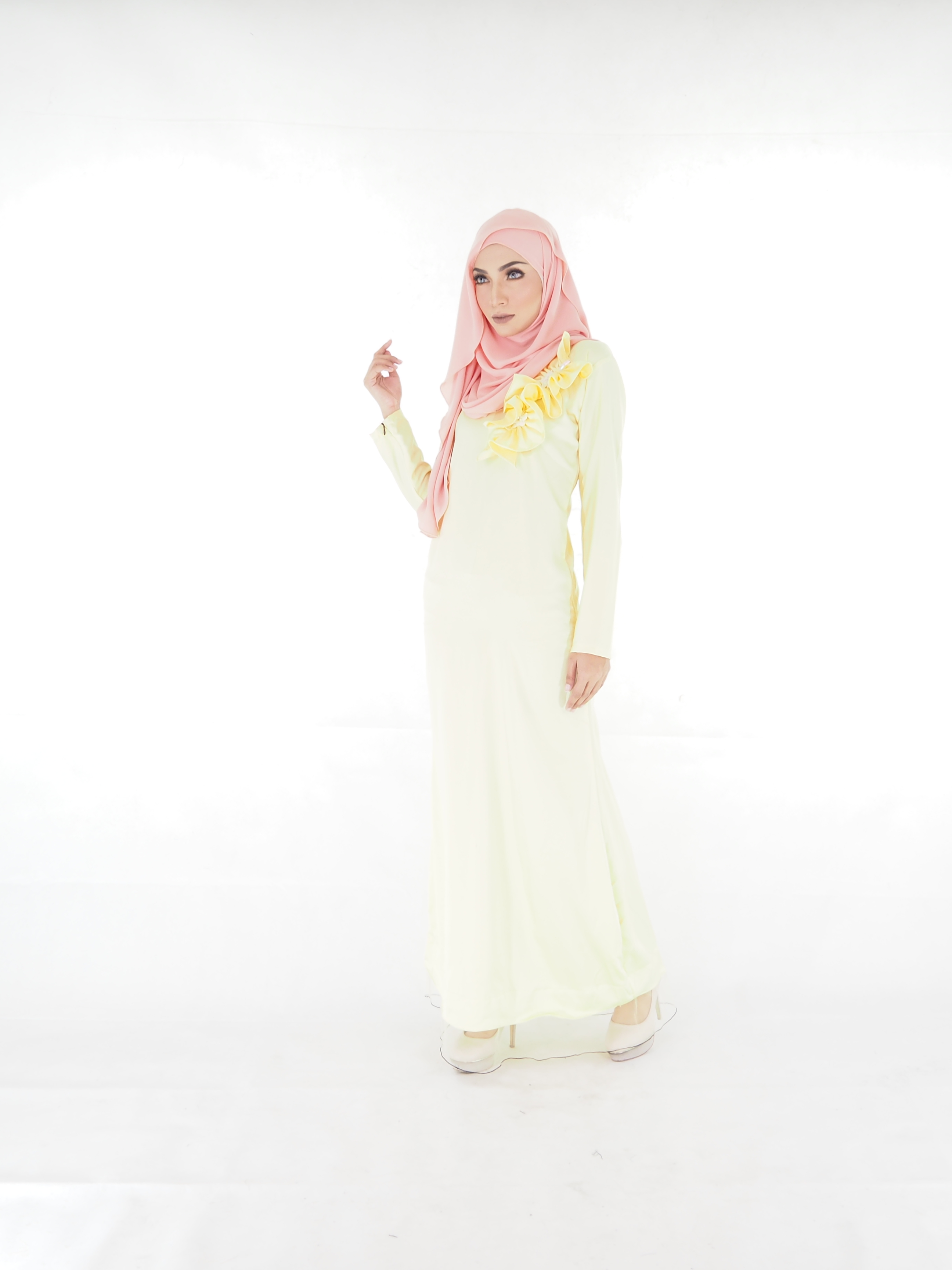 SW4021 Flowers Jubah Yellow