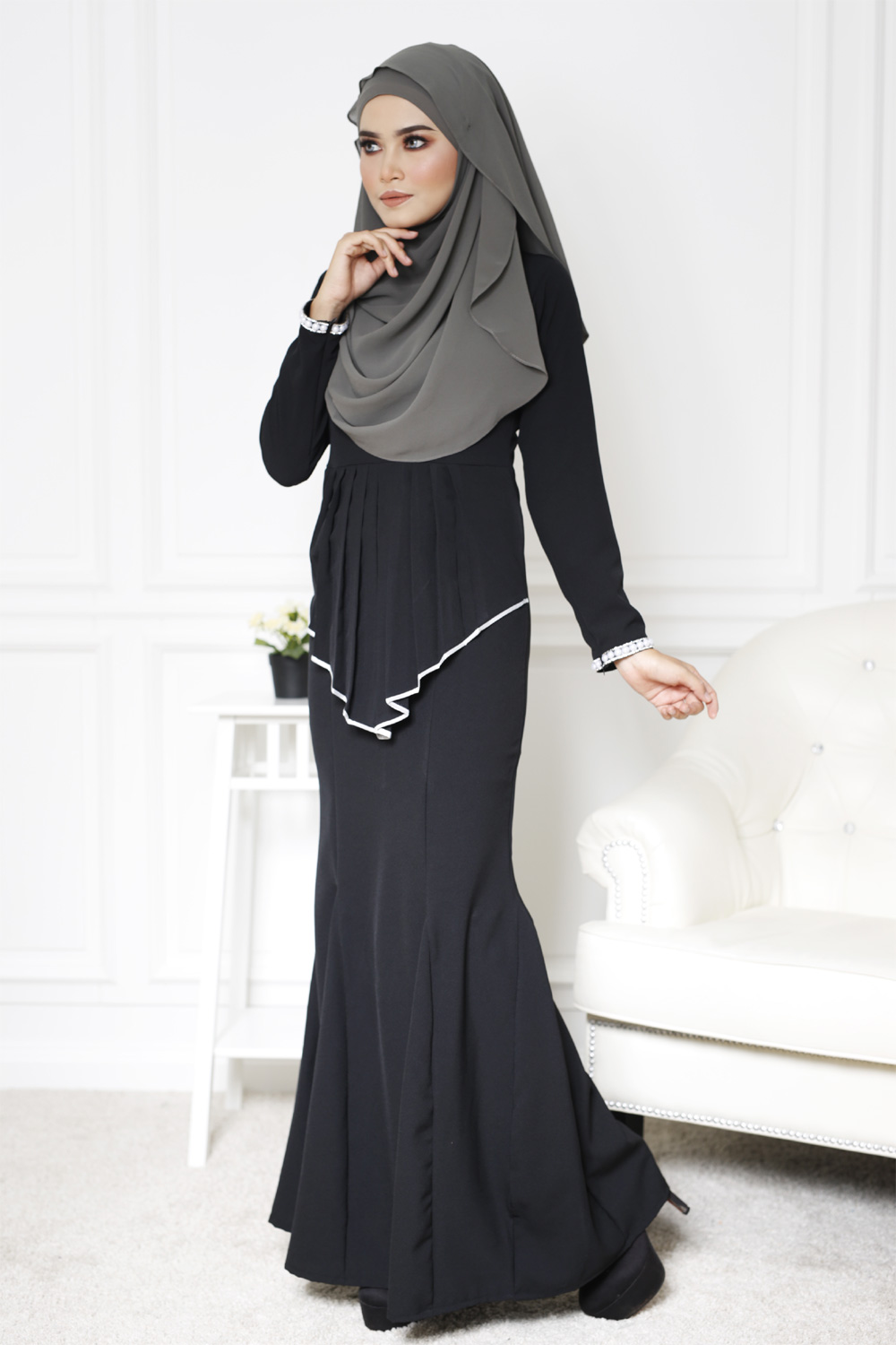 SW4124 Jubah Dress Black