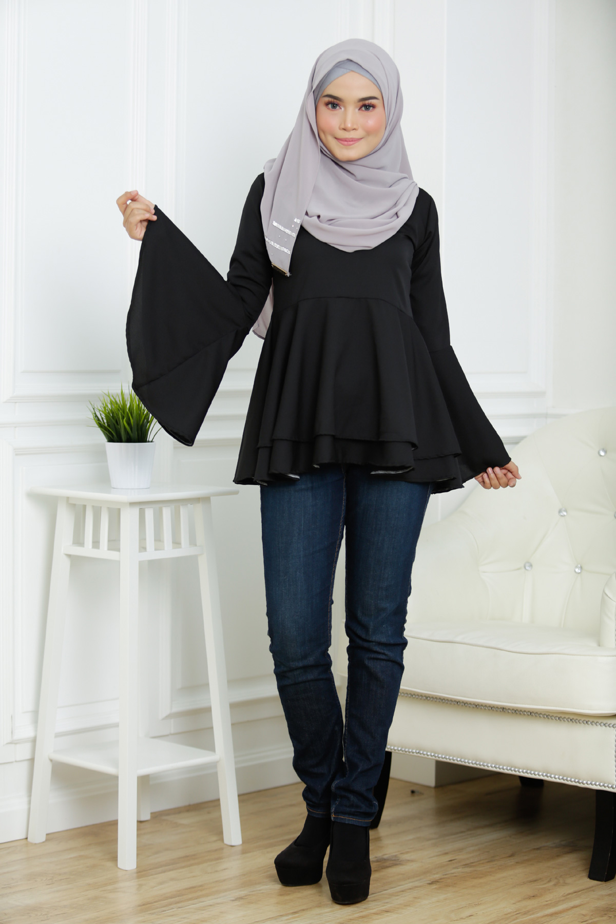 SW4133 Breastfeeding Blouse Black