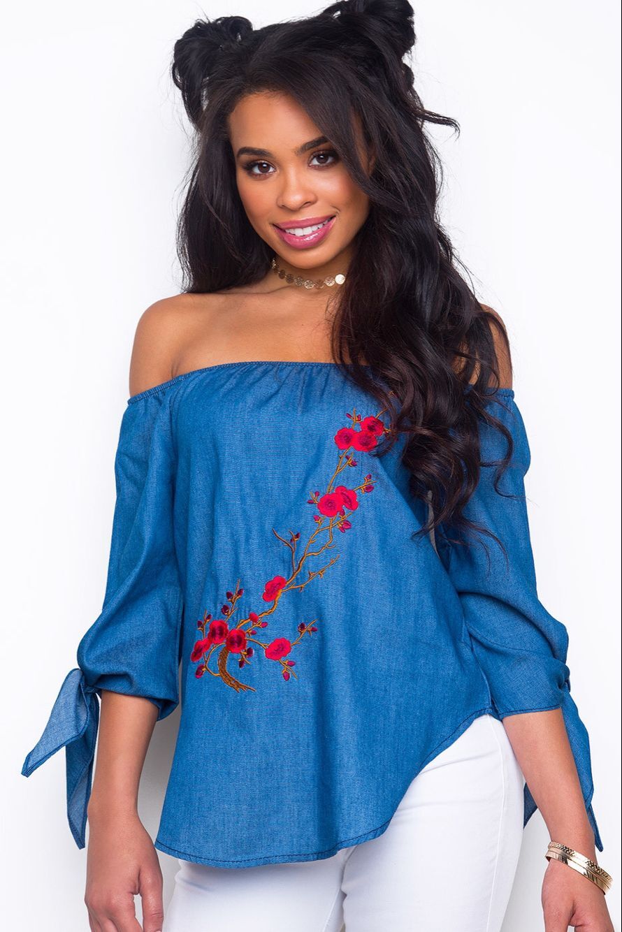 EW2444 Stylish Off-Shoulder Top Blue