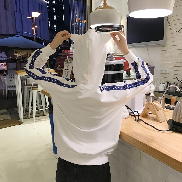 EW2450 Cute Hooded Top White