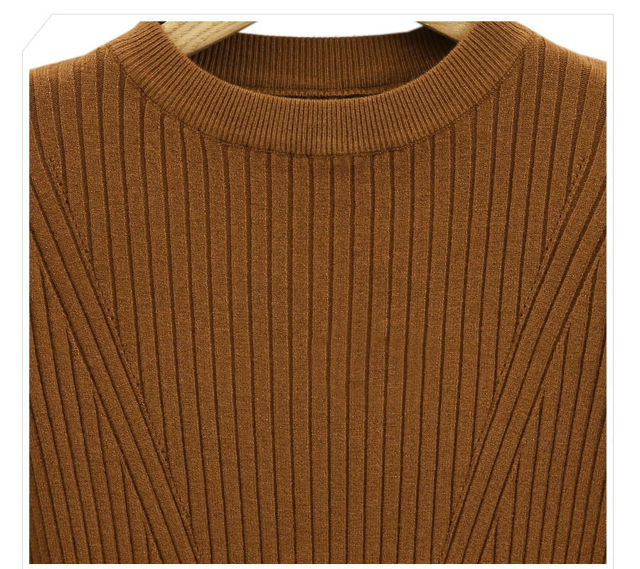 EW2470 Stylish Knit Top Brown