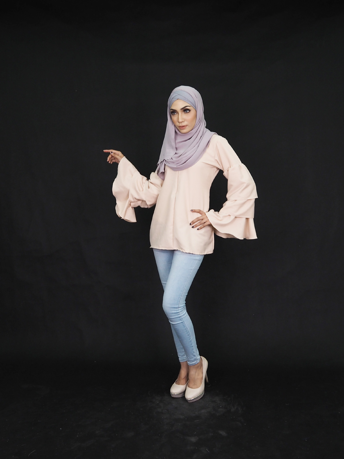 SW4470 Plus Size Maternity Blouse Cream