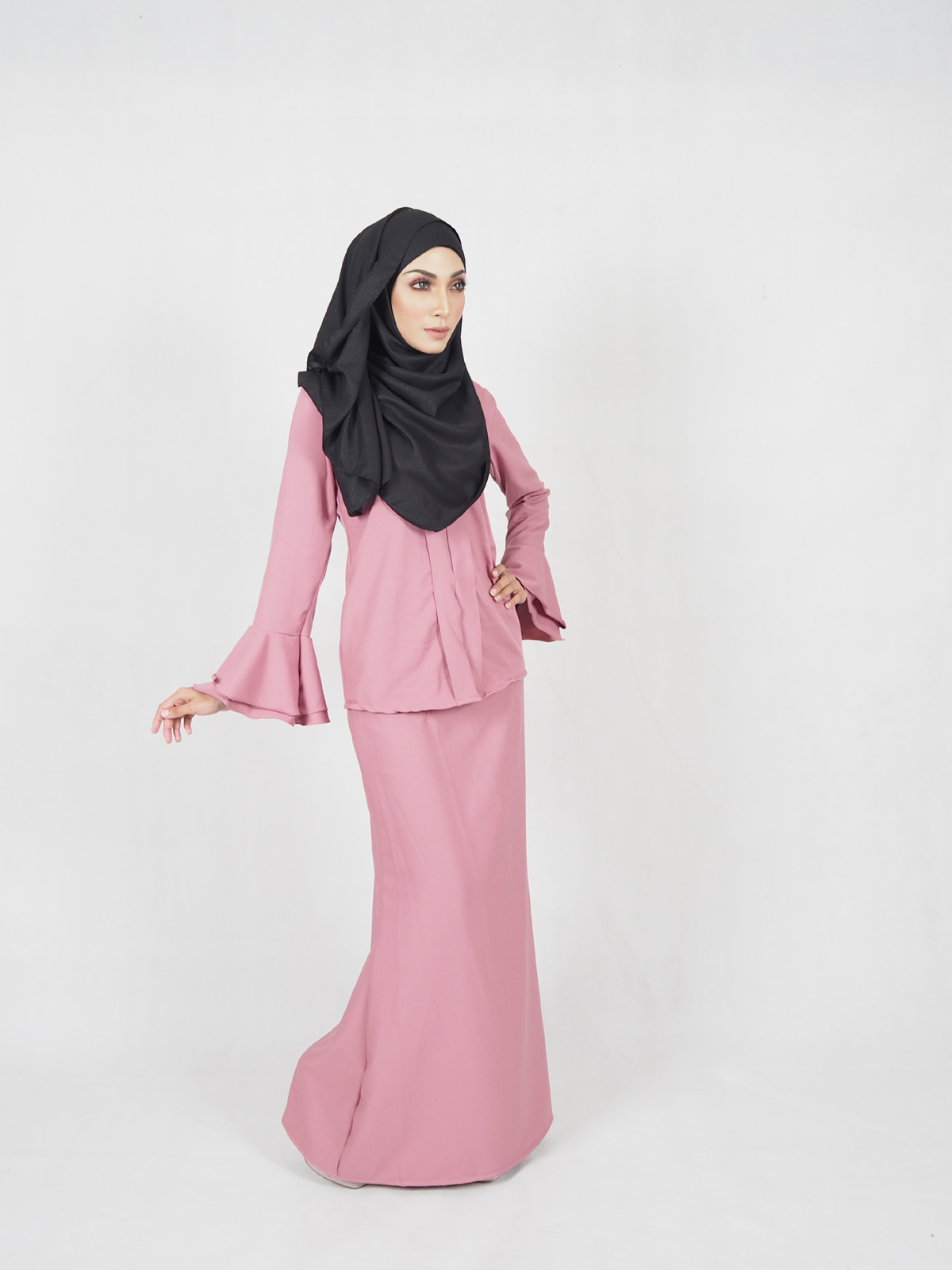 SW4501 Charming Kebaya Pink