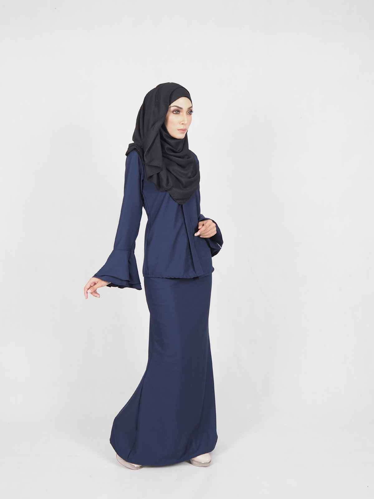 SW4531 Kebaya Dark Blue