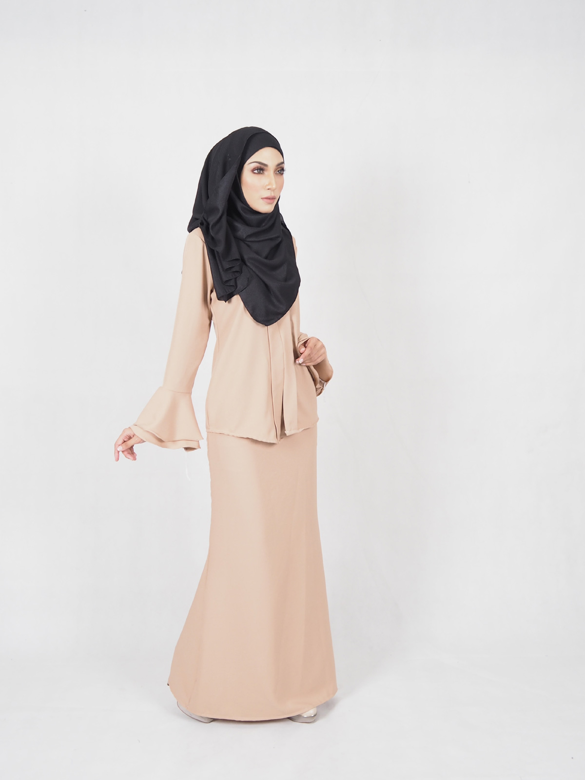 SW4547 Kebaya (Plus Size) Dark Brown