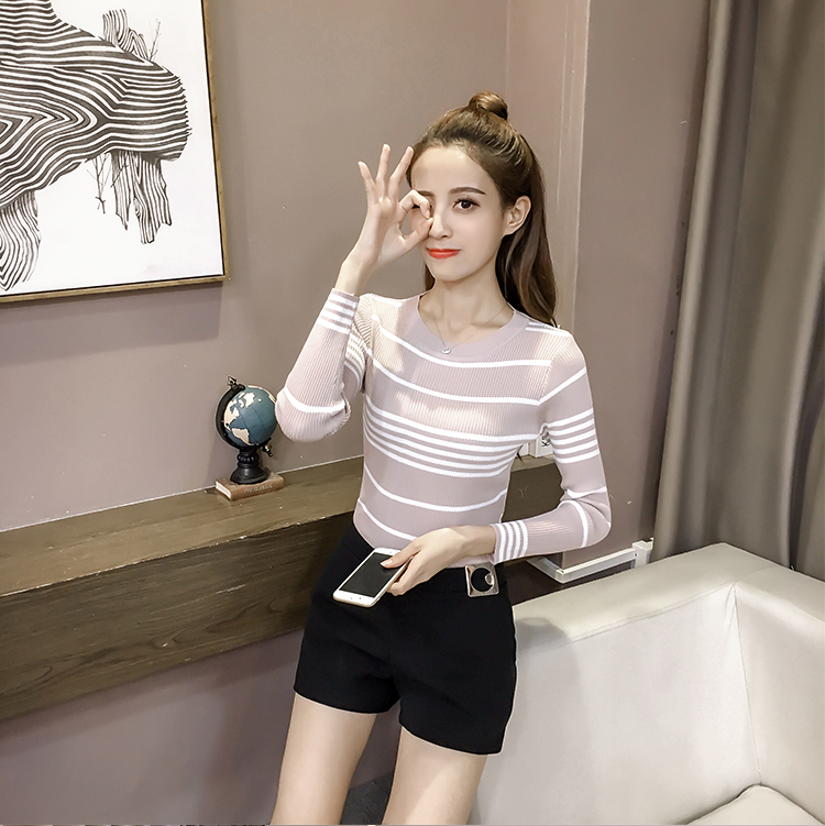 EW20222 Fashion Knit Top Khaki