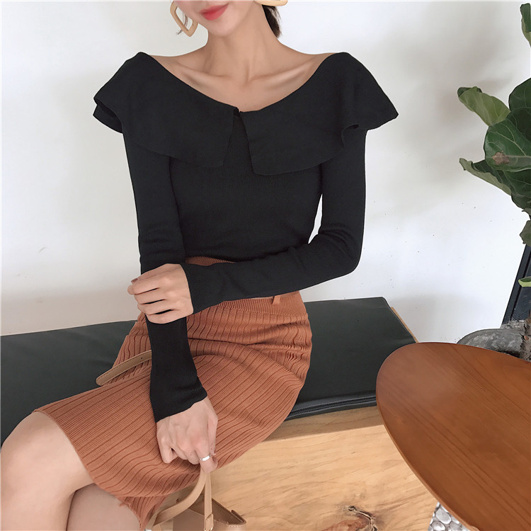 EW20274 Pretty Off-Shoulder Top Black