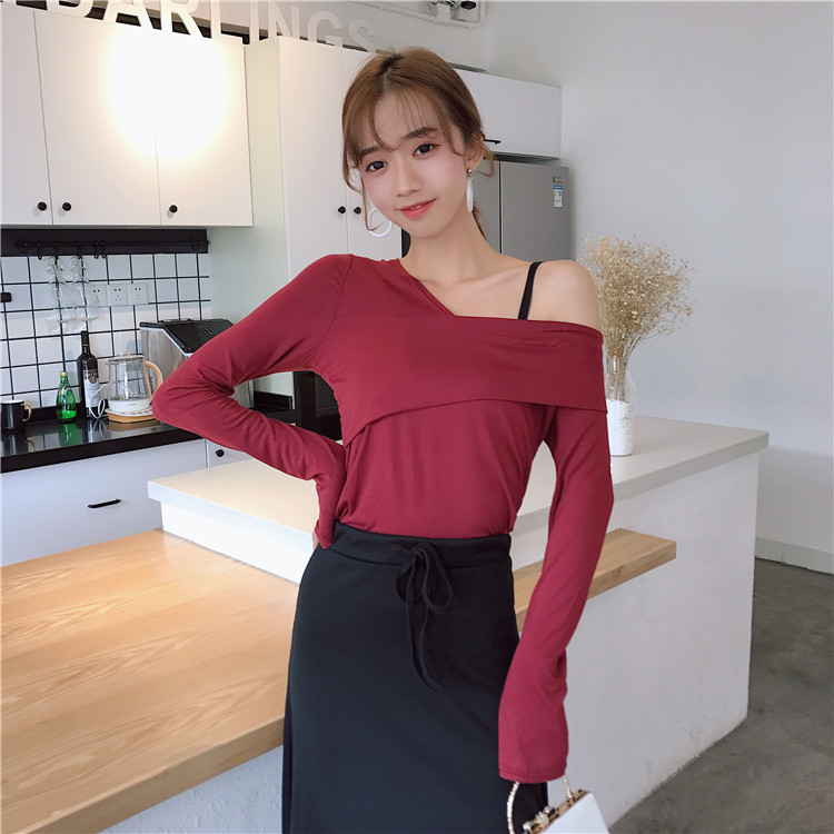 EW20276 Trendy Top Red