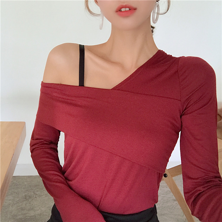 EW20276 Trendy Top Red