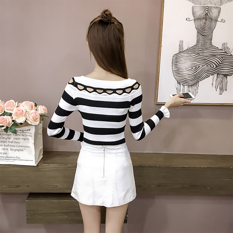 EW20290 Fashion Stripe Top Black