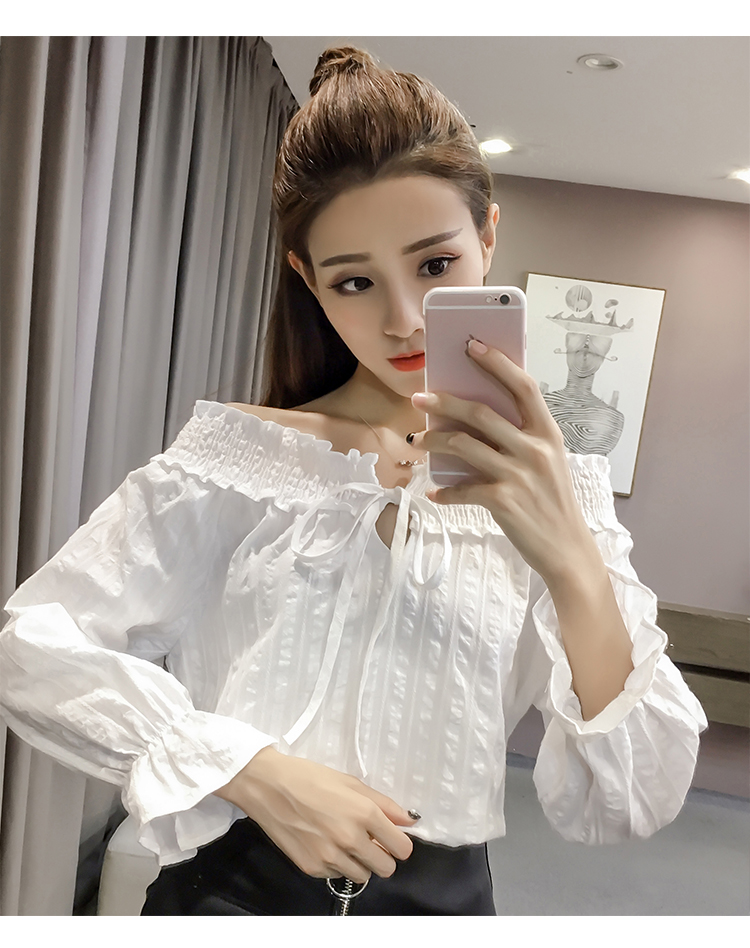 EW2502 Off-Shoulder Top White