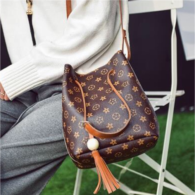 KW80048 Women Bag Brown Star