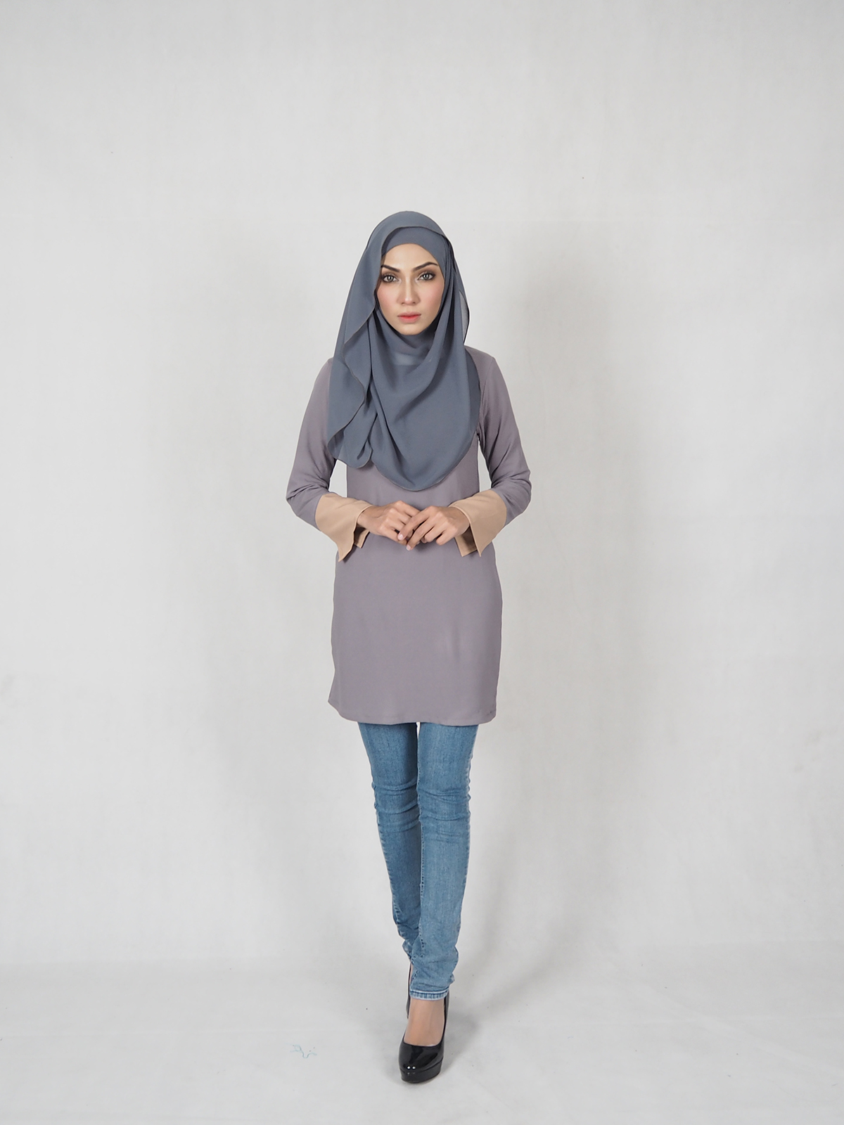 SW4696 Pretty Blouse Grey