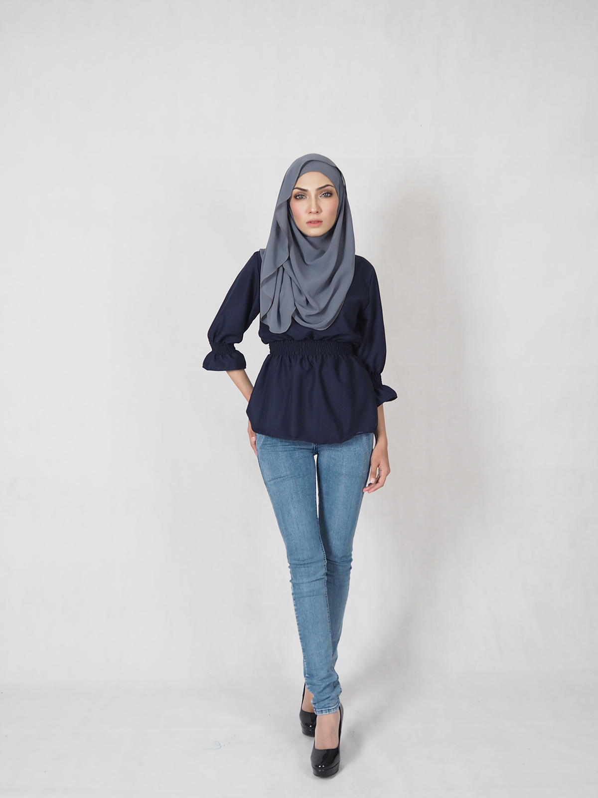 SW4697 Charming Blouse Navy
