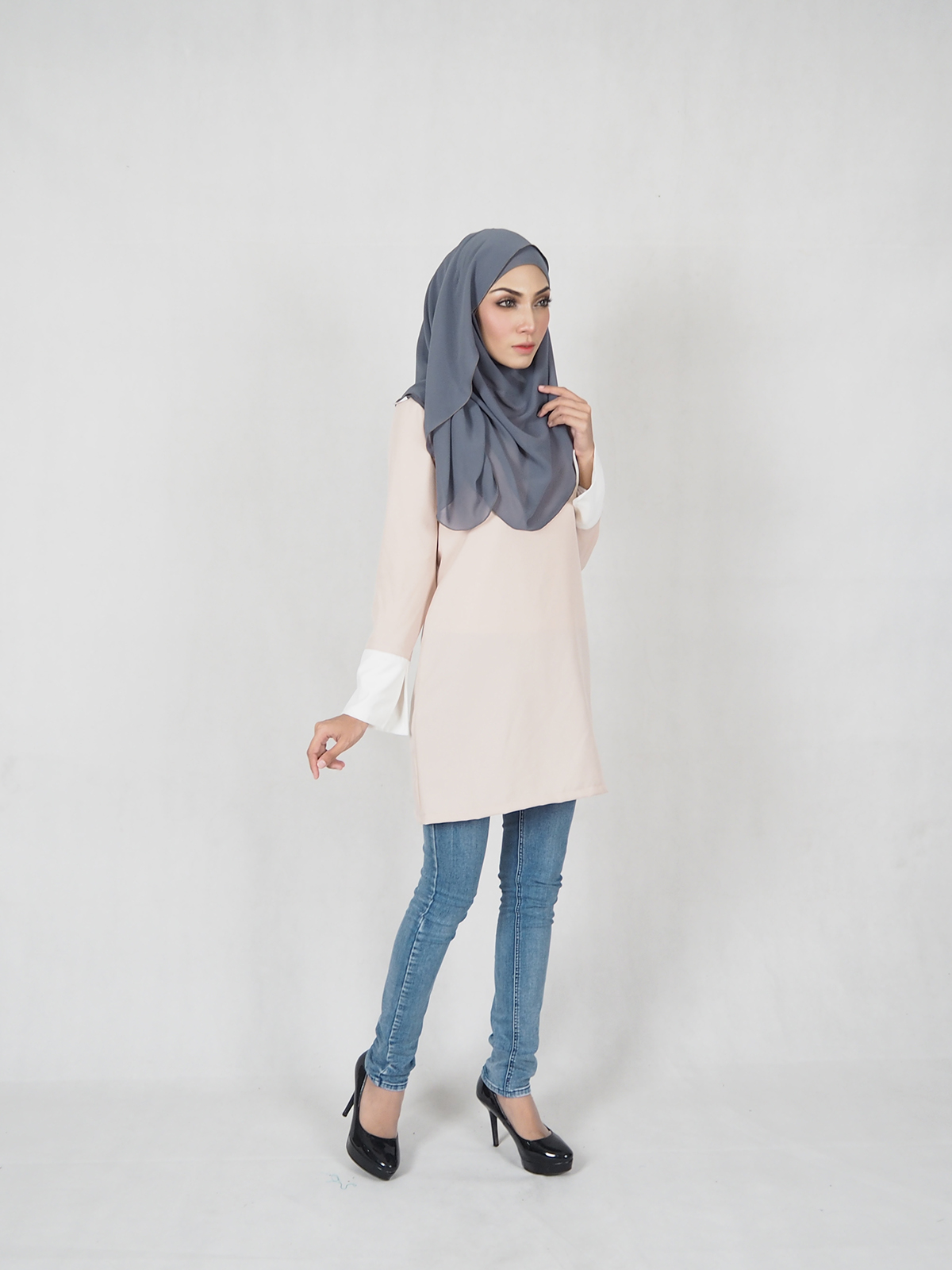 SW4705 Pretty Blouse (Plus Size) Cream