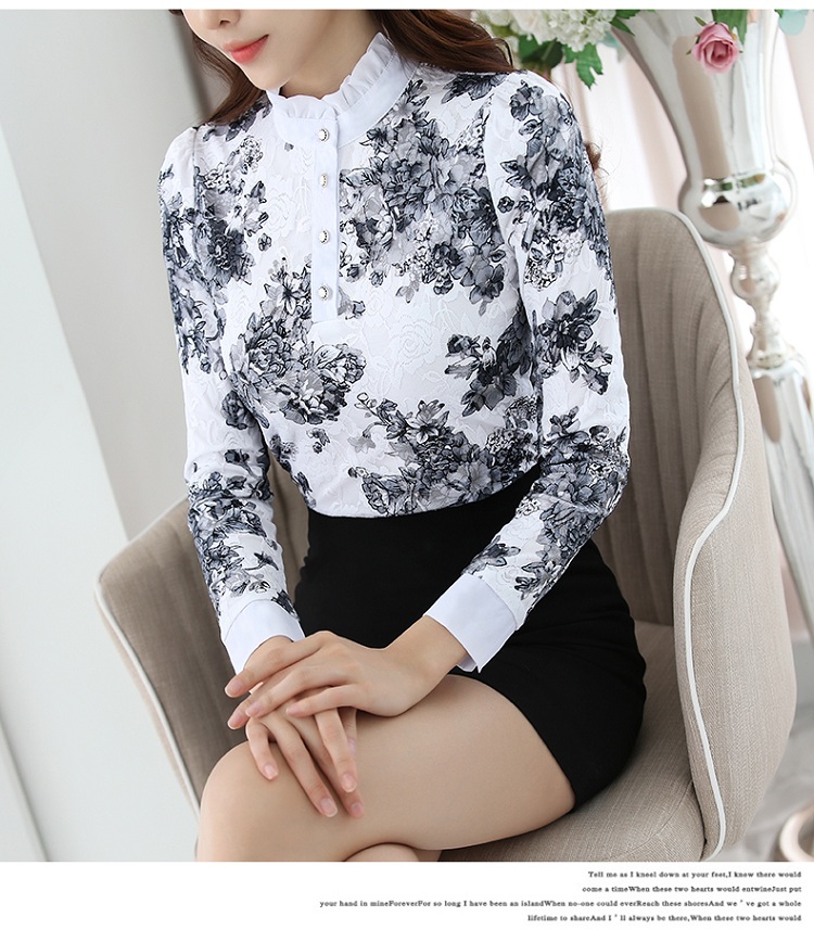 EW20304 Pretty Floral Top Grey