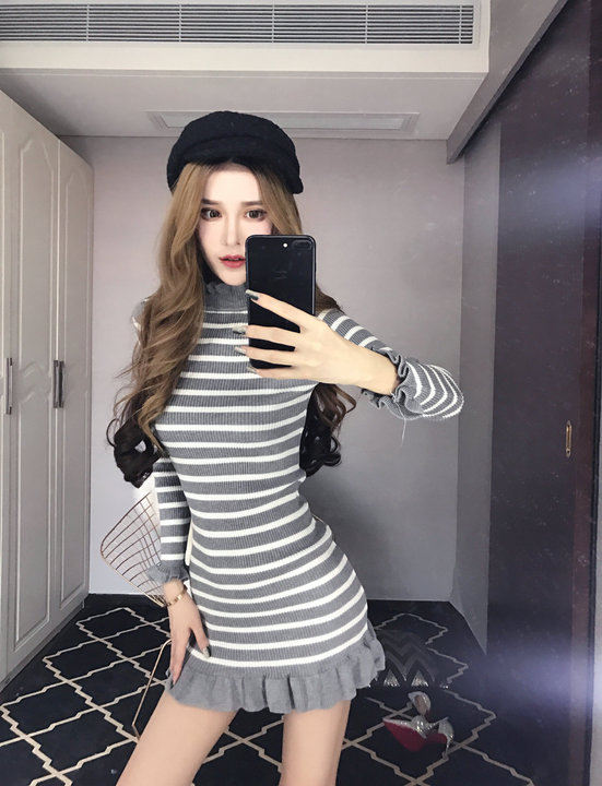 EW20312 Stylish Stripe Dress Grey