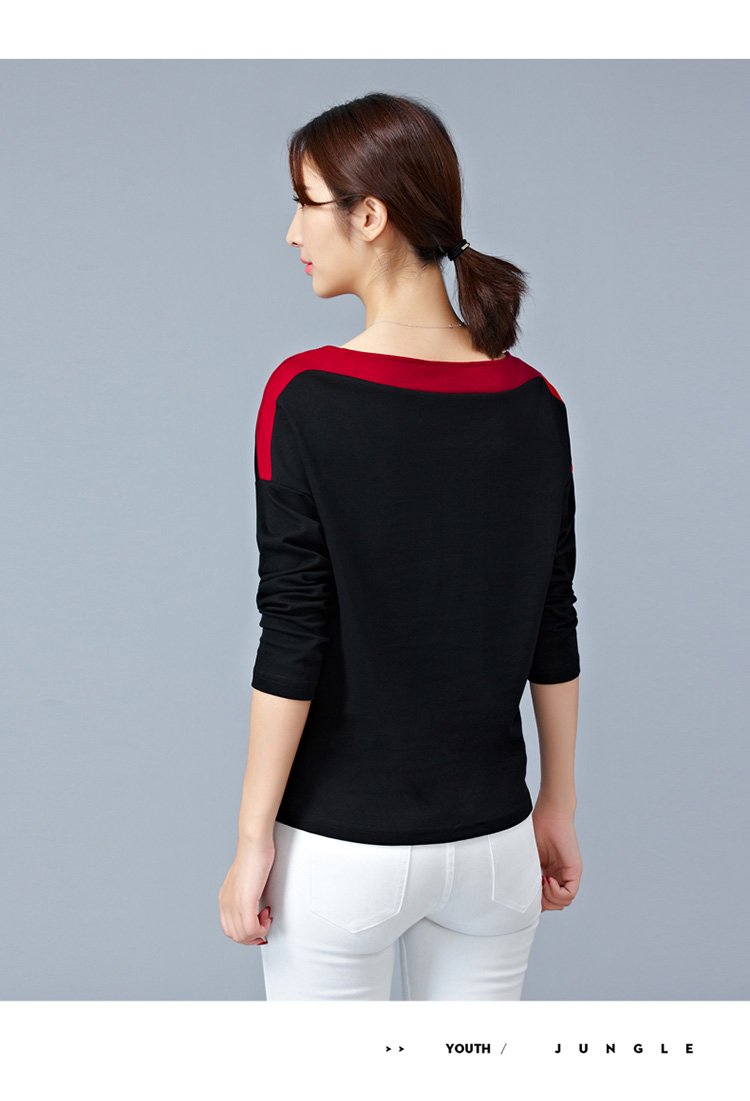 EW20339 Charming Top Black