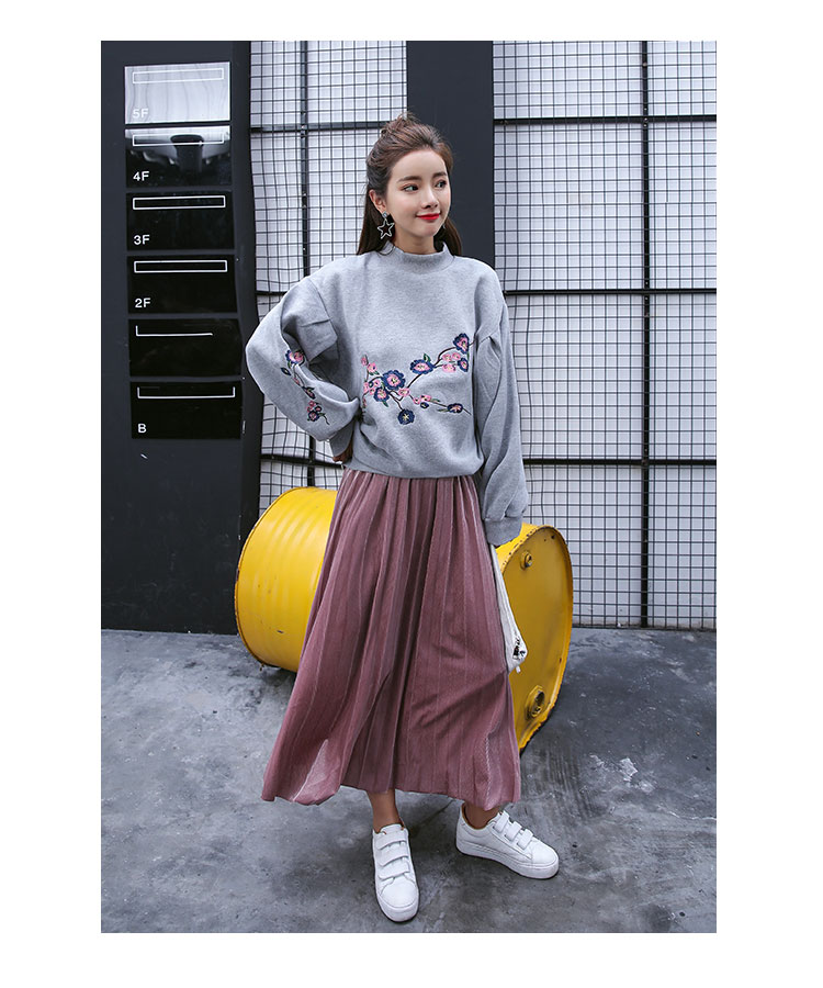 EW20350 Pretty Sweater Top Grey