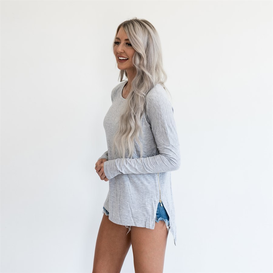 EW20374 Europe Fashion Top Grey