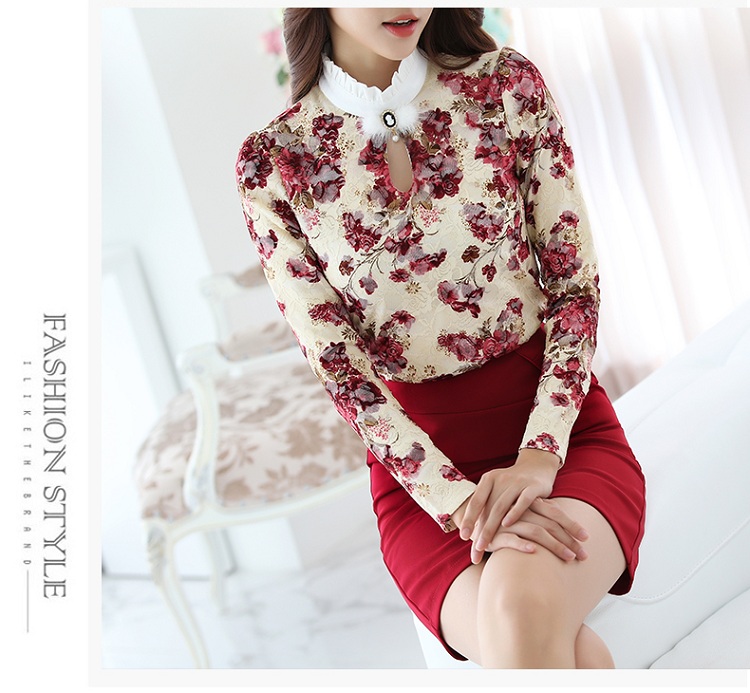 EW20416 Lovely Floral Top Red