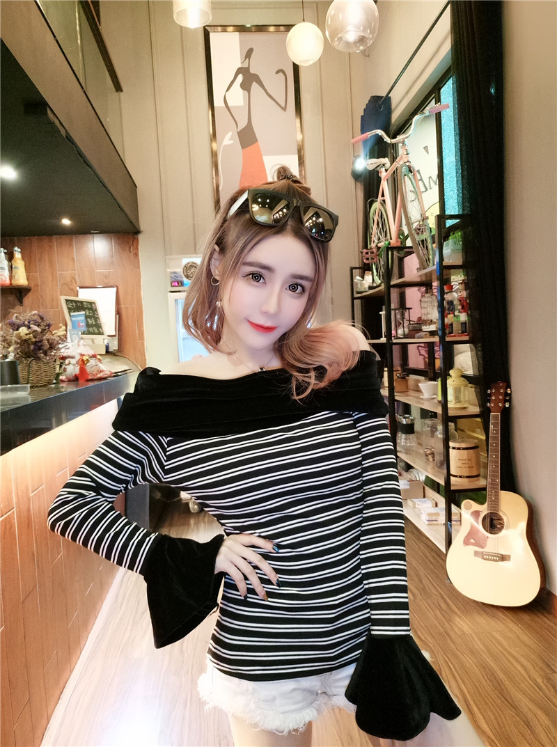 EW20454 Sexy Off-Shoulder Top Black