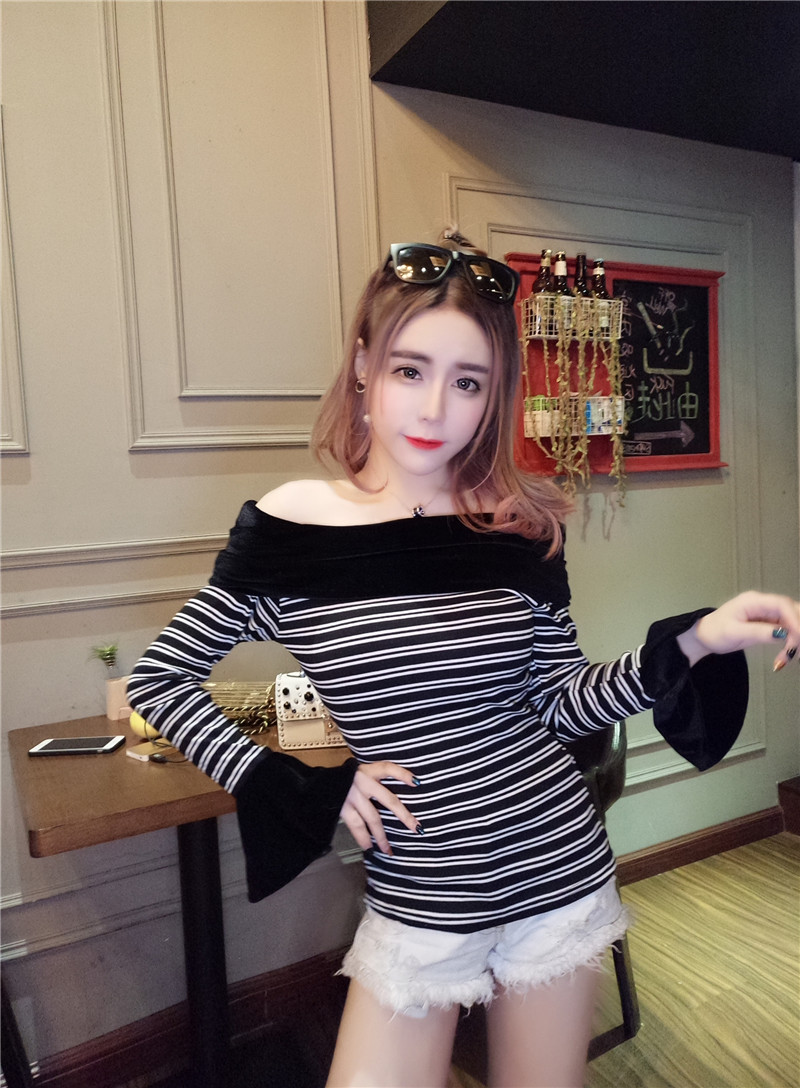 EW20454 Sexy Off-Shoulder Top Black