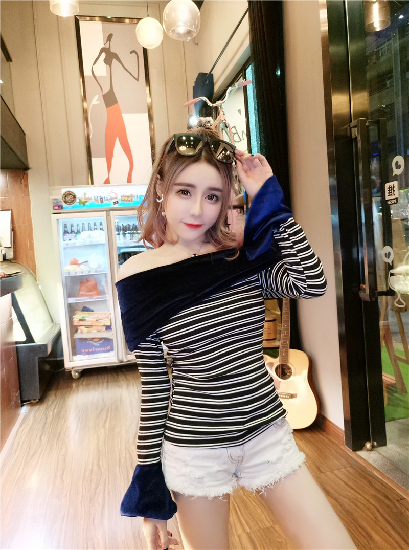 EW20454 Sexy Off-Shoulder Top Blue