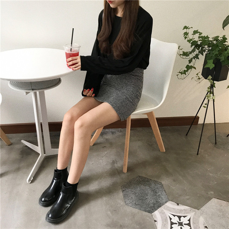 EW20463 Fashion Knit Top Black