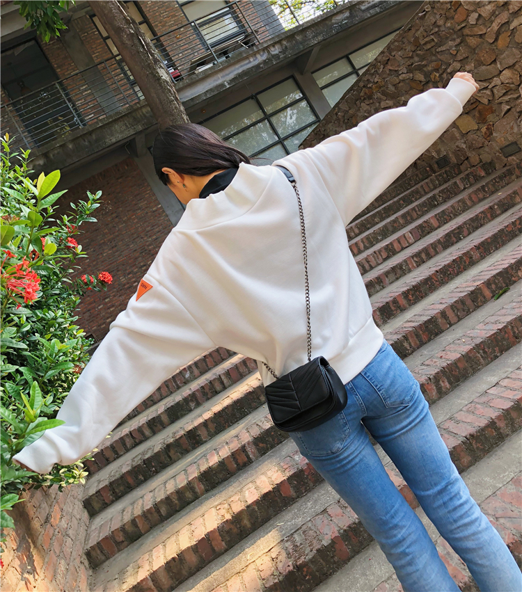 EW20474 Fashion Sweater Top White