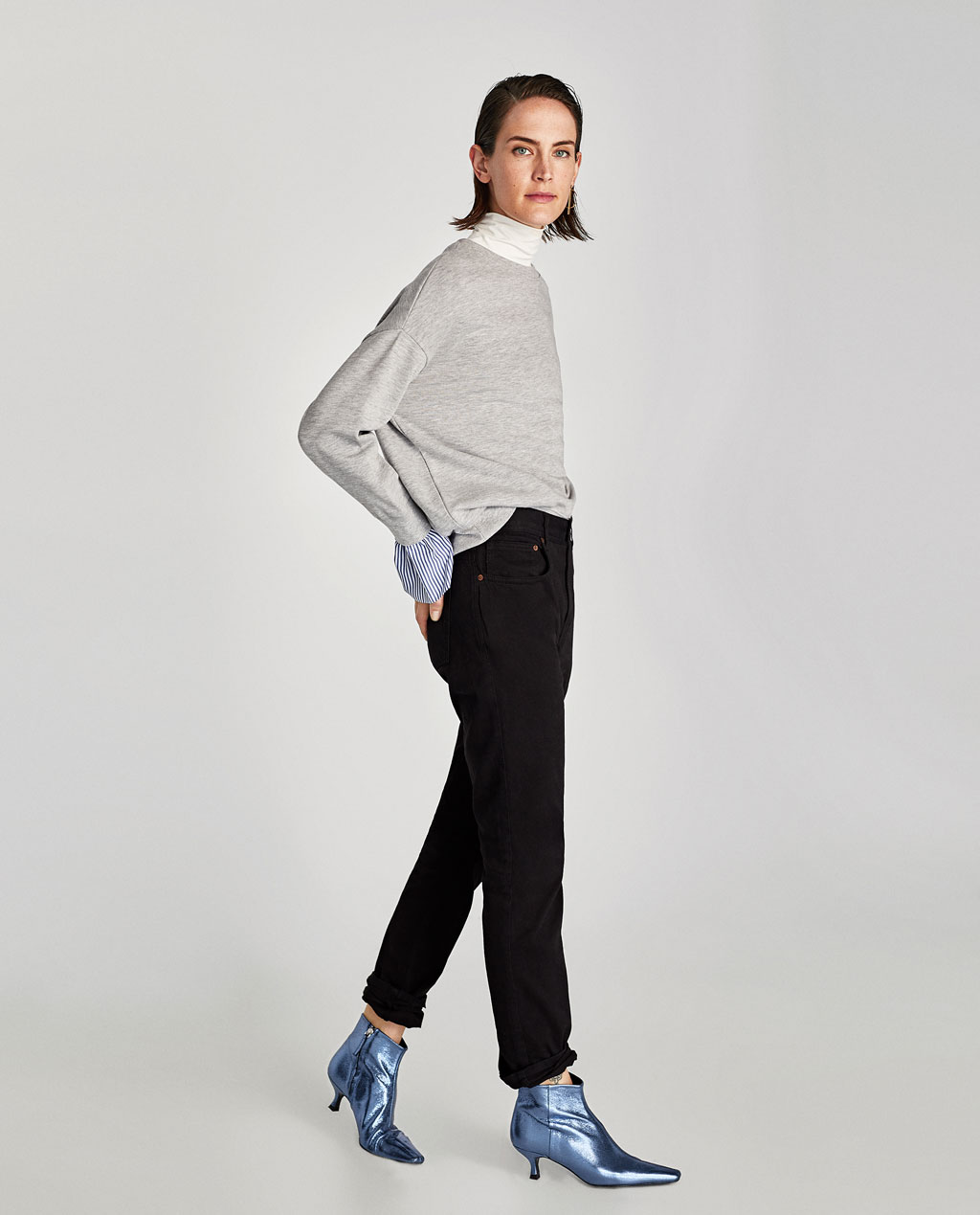 GW2077 Charming Top Grey